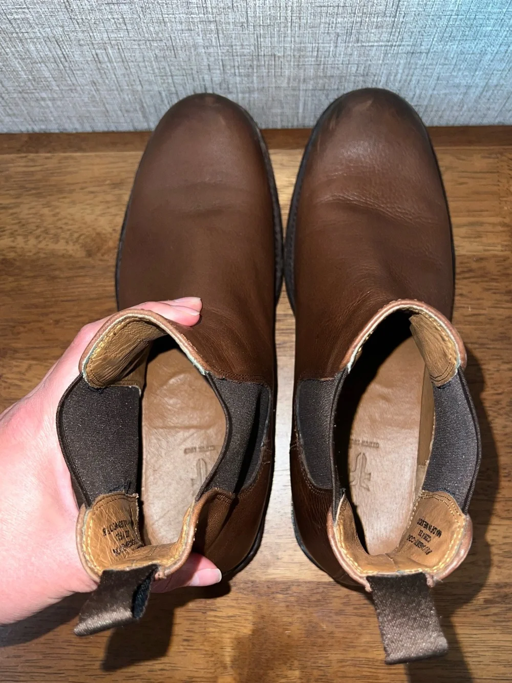 FRYE Tyler Flex Chelsea Boots - Cognac - Men’s 8.5
